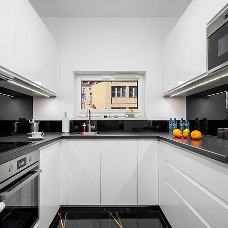 Your Apartments Okrzei 12 Варшава Экстерьер фото